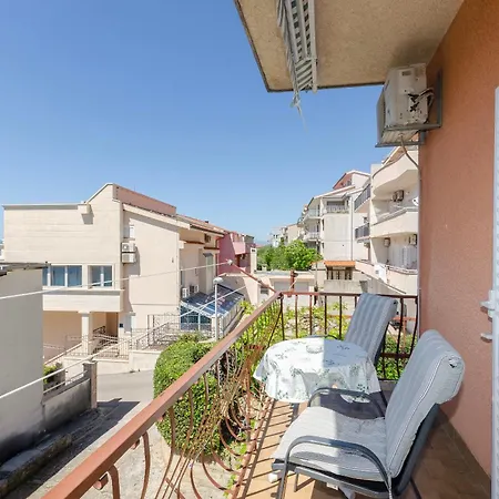 Katica Μακάρσκα